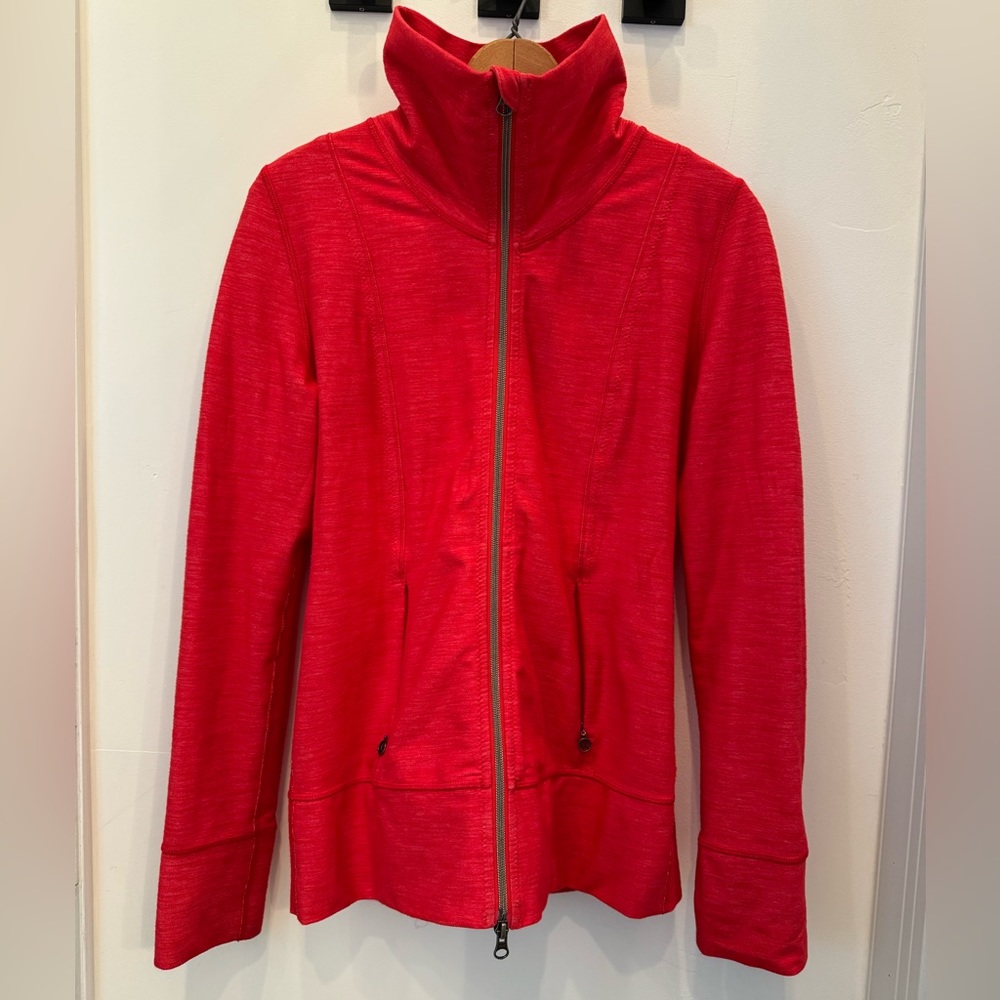 Lululemon red women’s high neck full zip interior pockets jacket
